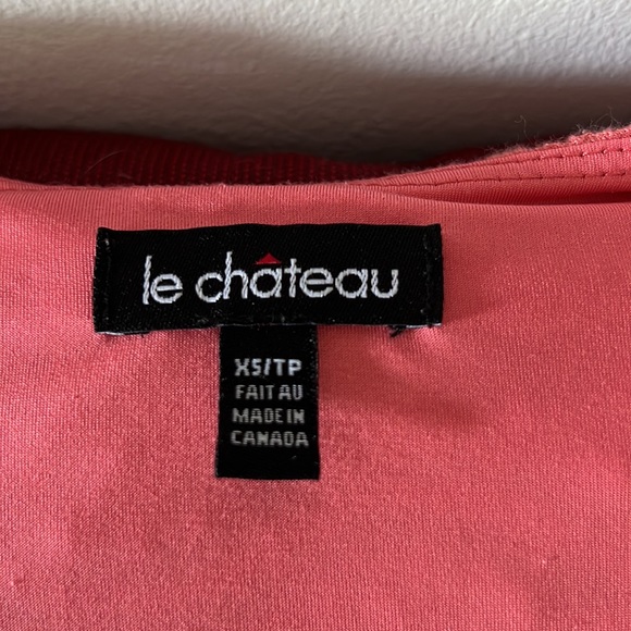 Le Chateau Coral Lacey dress - Picture 3 of 3